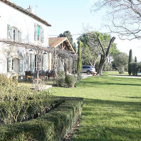 Le Mas De Lilou Bed and Breakfast Tarascon Zewnętrze zdjęcie